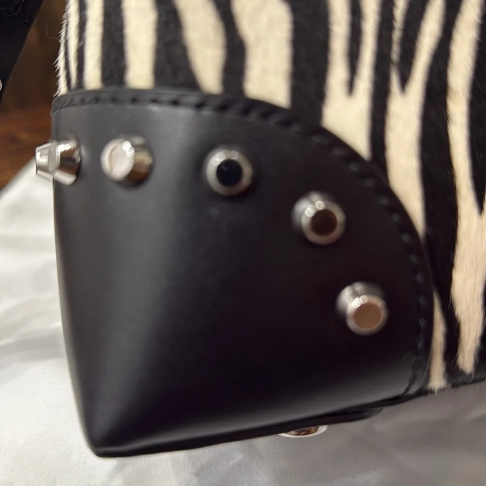 MICHAEL KORS Mercer Gallery Satchel Bucket